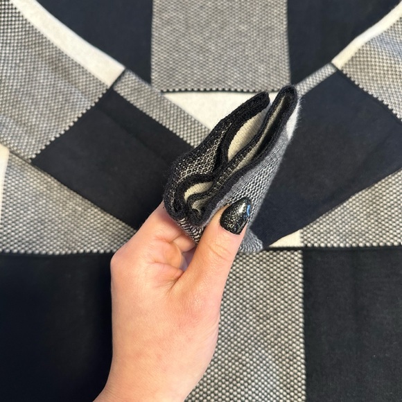 Tahari Womens Sweater Top Black White Plaid Mock Neck Preppy Long Sleeve XS NWOT - Picture 7 of 8